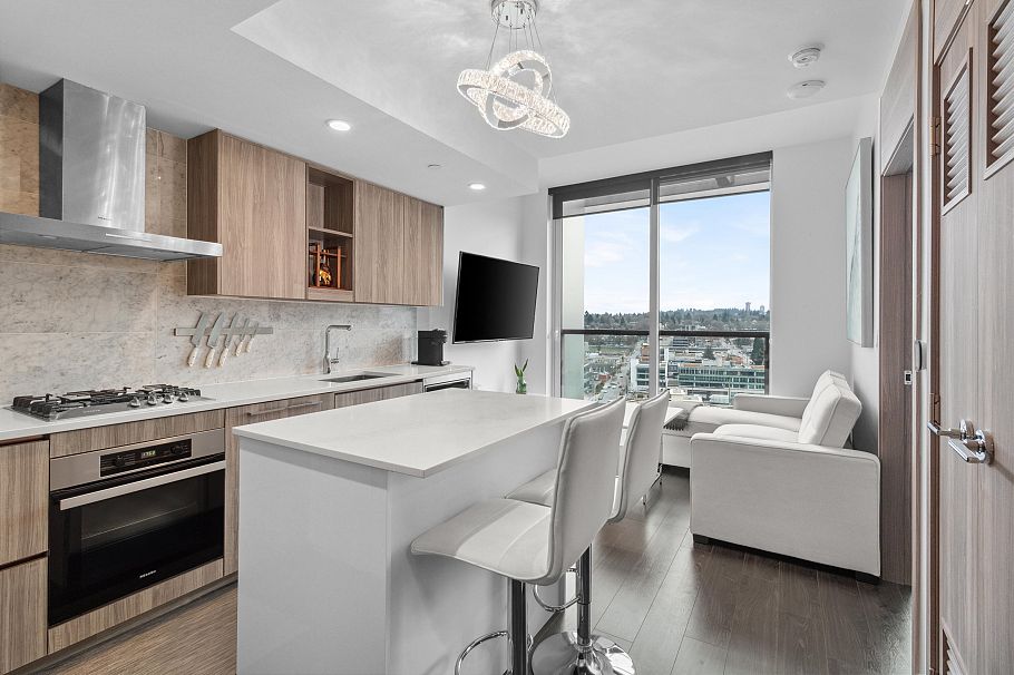 1707 1768 Cook Street Vancouver, BC - 5