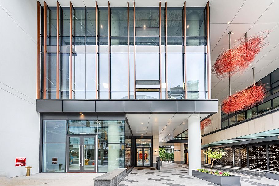 514 135 E 13th Street North Vancouver, BC - 36