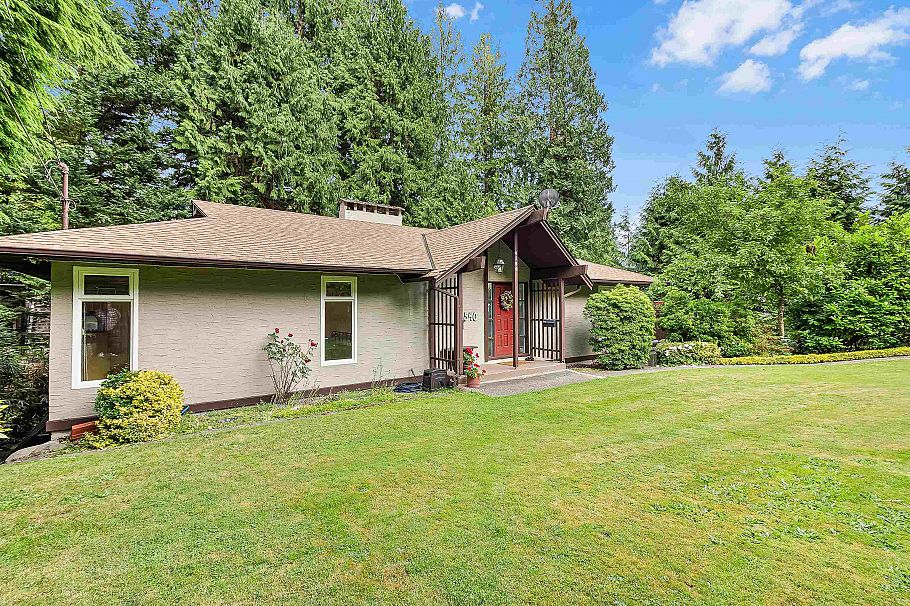 4540 Mountain Highway North Vancouver, BC - 2