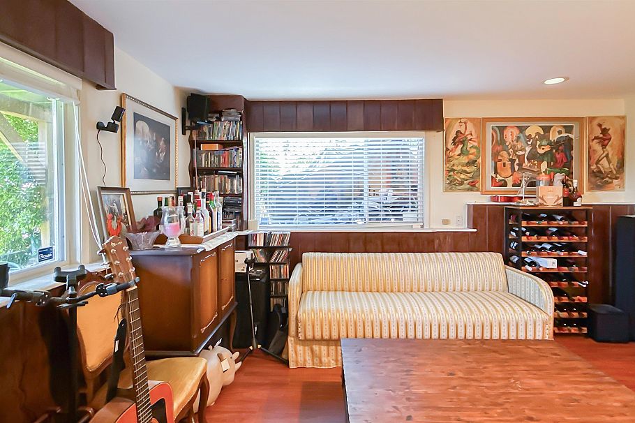 414 Montroyal Boulevard North Vancouver, BC - 22