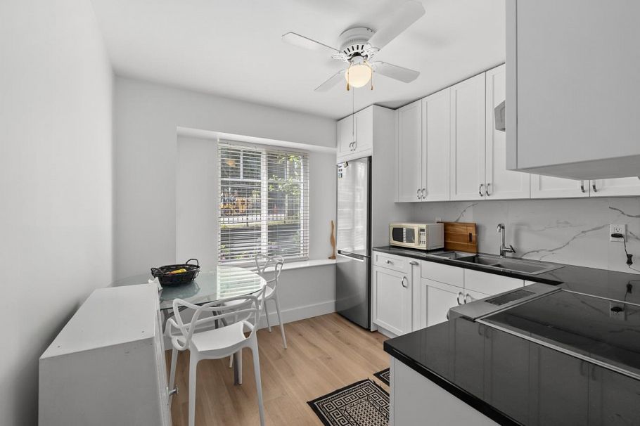 1089 E King Edward Avenue Vancouver, BC - 24