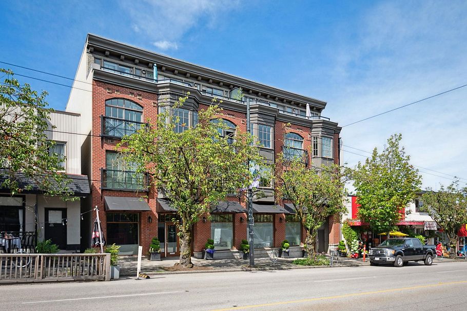 306 4463 W 10th Avenue Vancouver, BC - 3