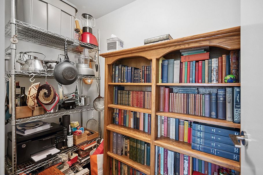 306 4463 W 10th Avenue Vancouver, BC - 27