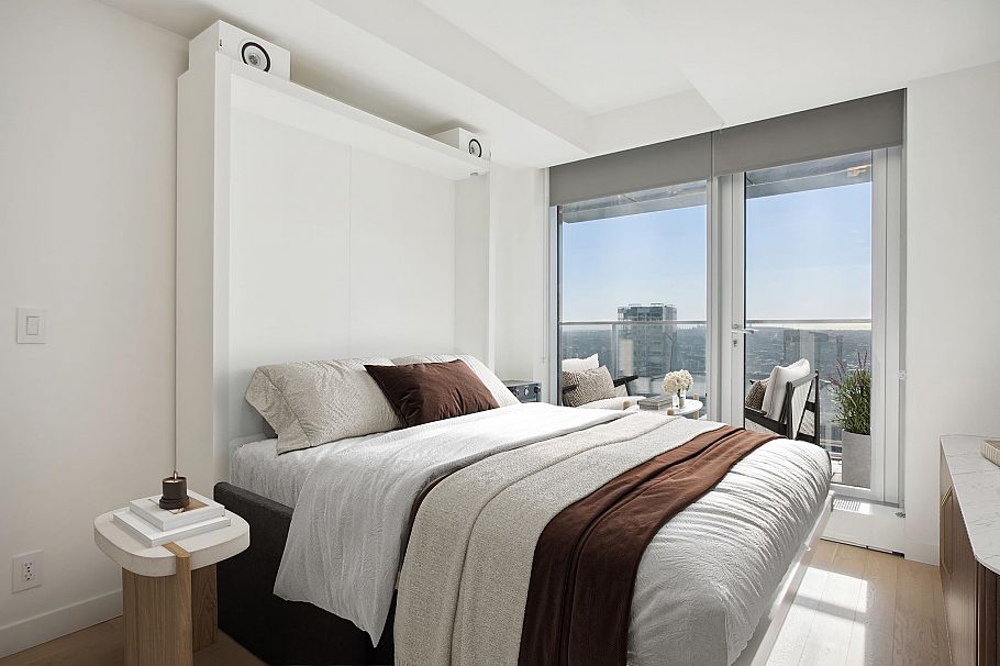 4610 1480 Howe Street Vancouver, BC - 3