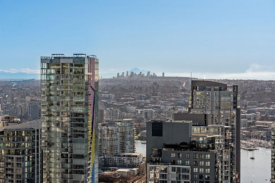 4610 1480 Howe Street Vancouver, BC - 22