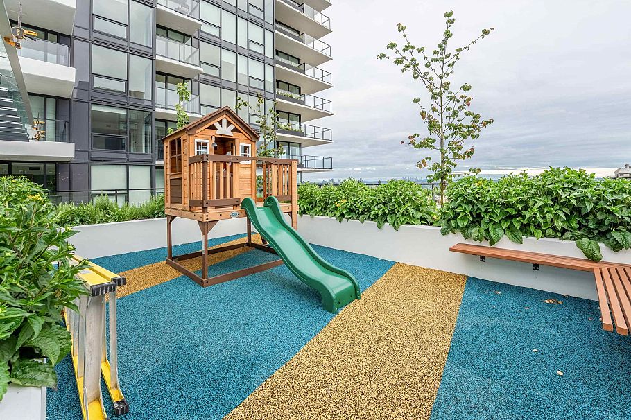 514 135 E 13th Street North Vancouver, BC - 21