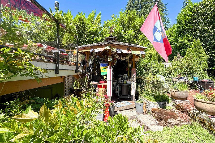 414 Montroyal Boulevard North Vancouver, BC - 33