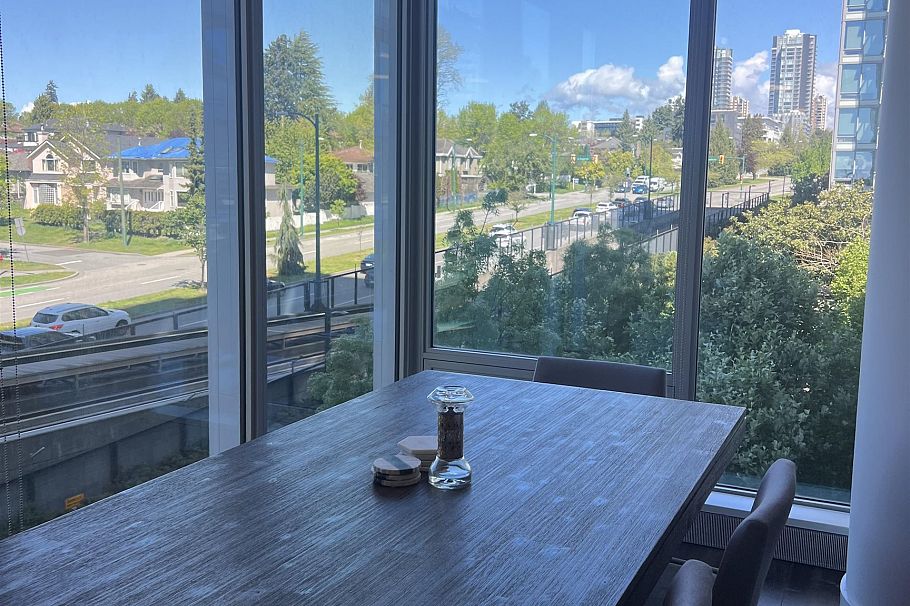 302 8131 Nunavut Lane Vancouver, BC - 4