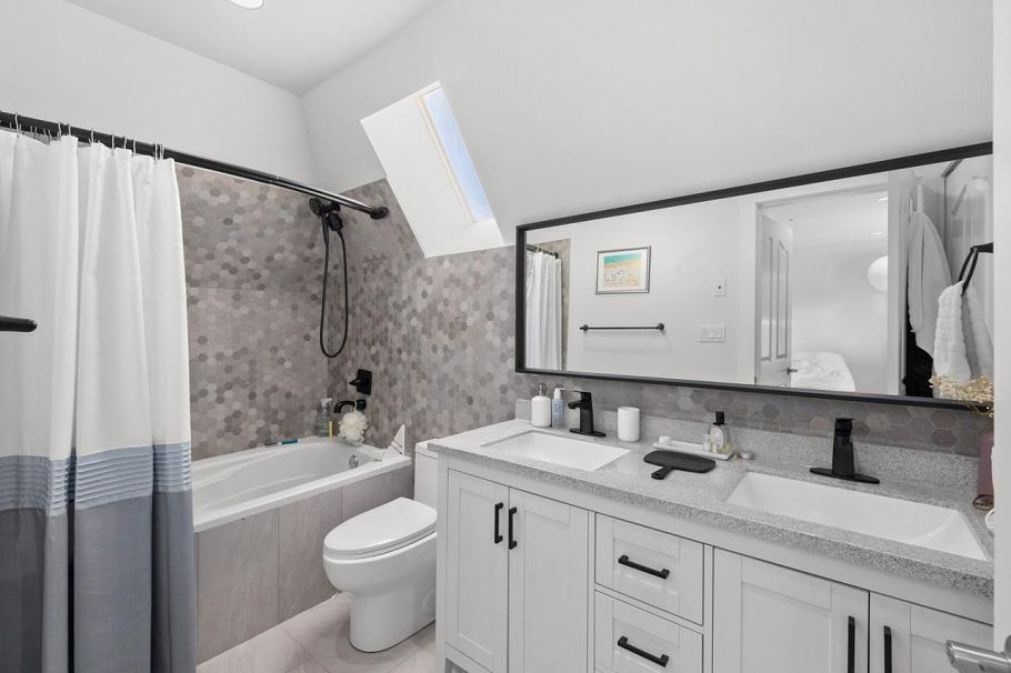 1089 E King Edward Avenue Vancouver, BC - 19