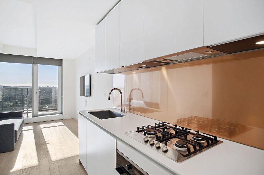 4610 1480 Howe Street Vancouver, BC - 13