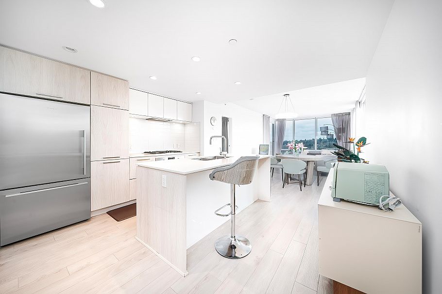 2007 680 Seylynn Cres North Vancouver, BC - 8