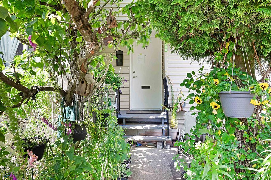 89 3441 E 49th Avenue Vancouver, BC - 5