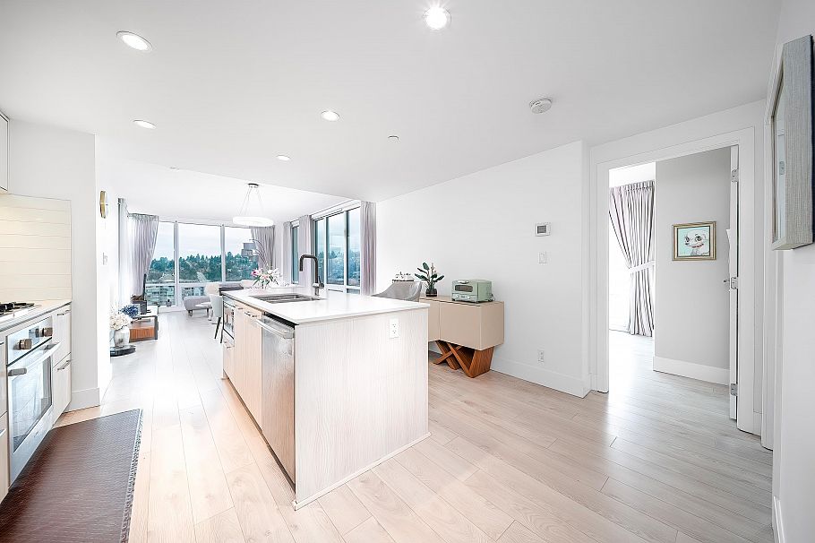 2007 680 Seylynn Cres North Vancouver, BC - 9