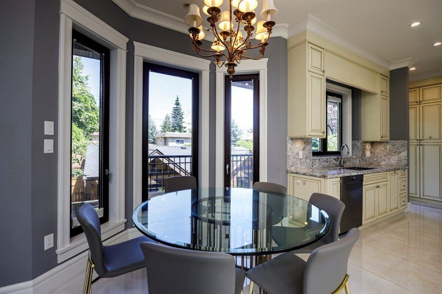 2351 W 34th Avenue Vancouver, BC - 14