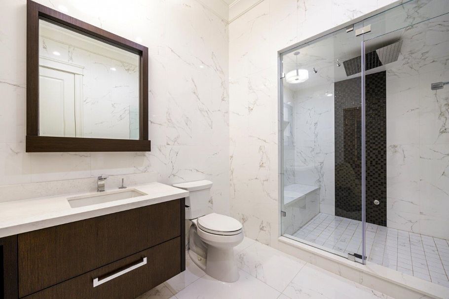 2351 W 34th Avenue Vancouver, BC - 22