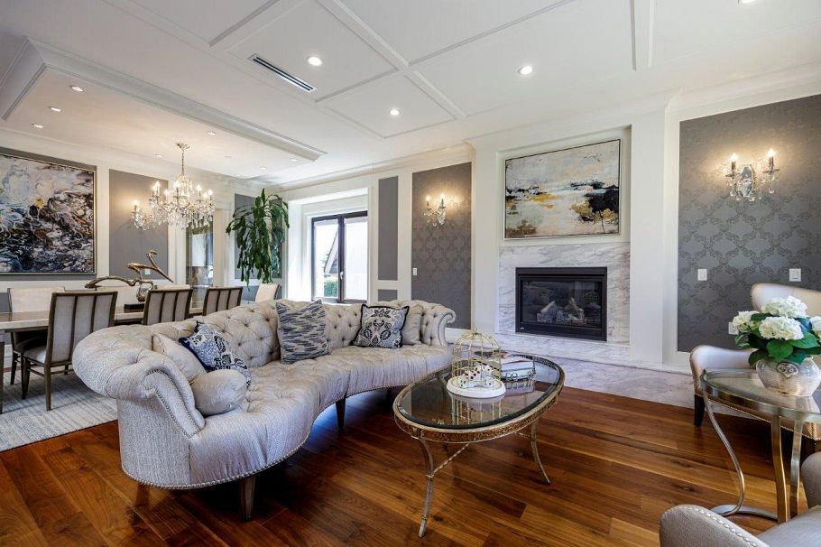 2351 W 34th Avenue Vancouver, BC - 2