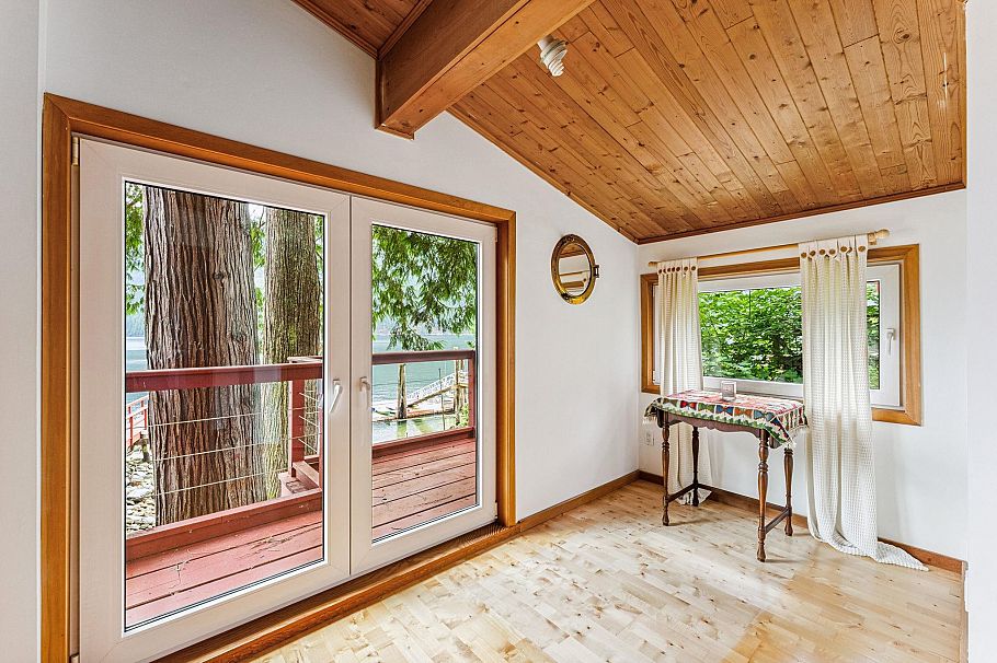 12&13 Coldwell Beach North Vancouver, BC - 34