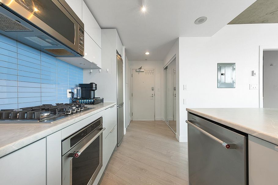 3209 128 W Cordova Street Vancouver, BC - 11