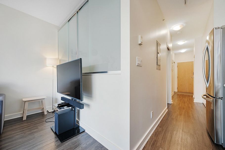 307 1249 Granville Street Vancouver, BC - 20