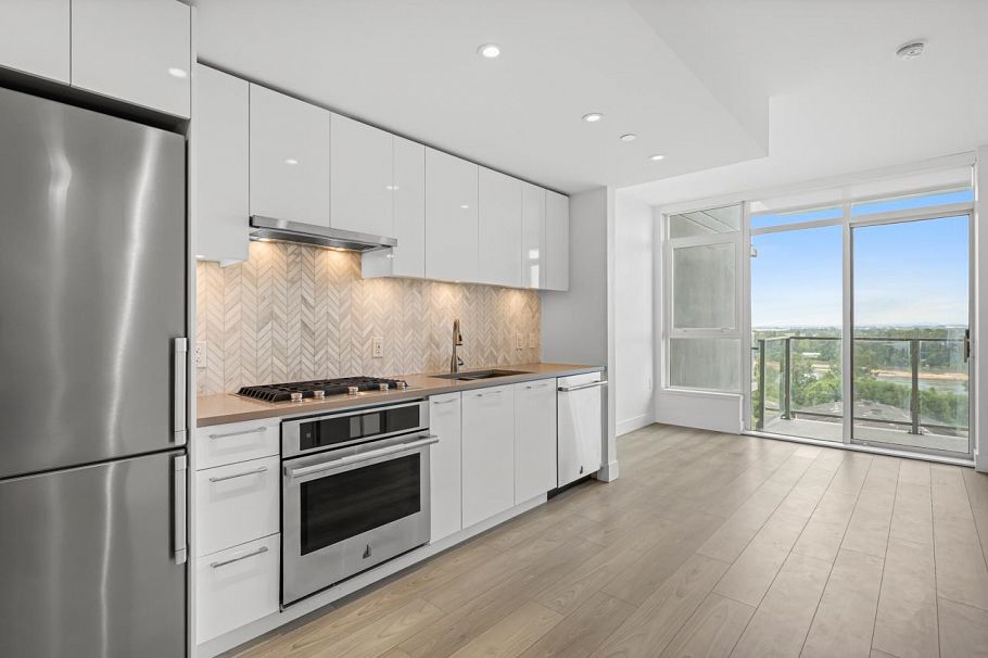 1403 8570 Rivergrass Drive Vancouver, BC - 1