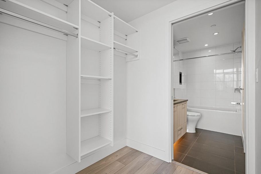 1403 8570 Rivergrass Drive Vancouver, BC - 10