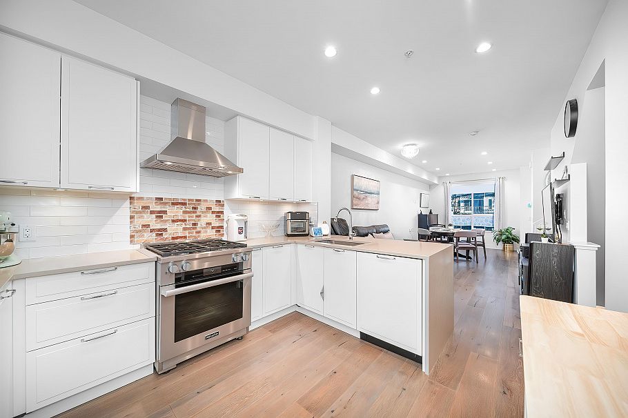 8107 Shaughnessy Street Vancouver, BC - 1