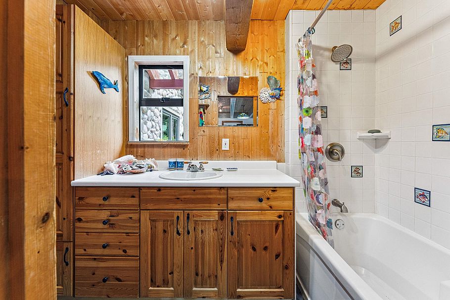 12&13 Coldwell Beach North Vancouver, BC - 30