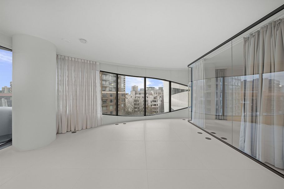 702 1033 Nelson Street Vancouver, BC - 16