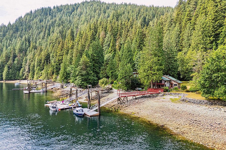 12&13 Coldwell Beach North Vancouver, BC - 27