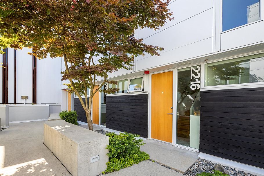 2216 Willow Street Vancouver, BC - 4