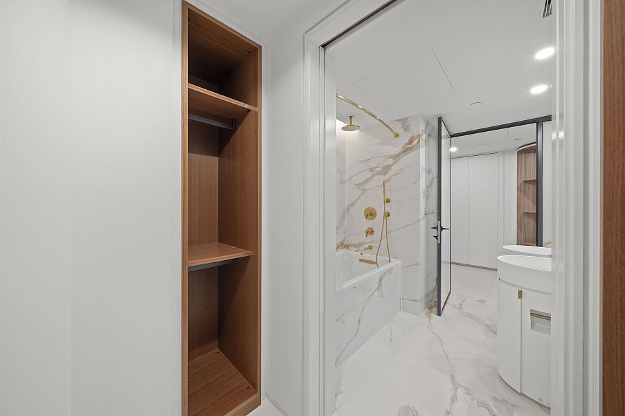 702 1033 Nelson Street Vancouver, BC - 14