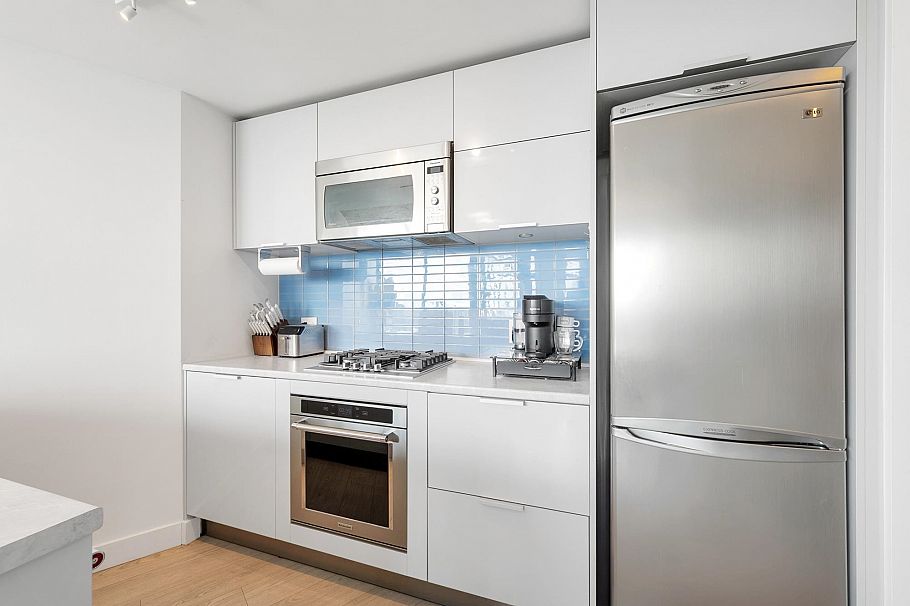 3209 128 W Cordova Street Vancouver, BC - 9