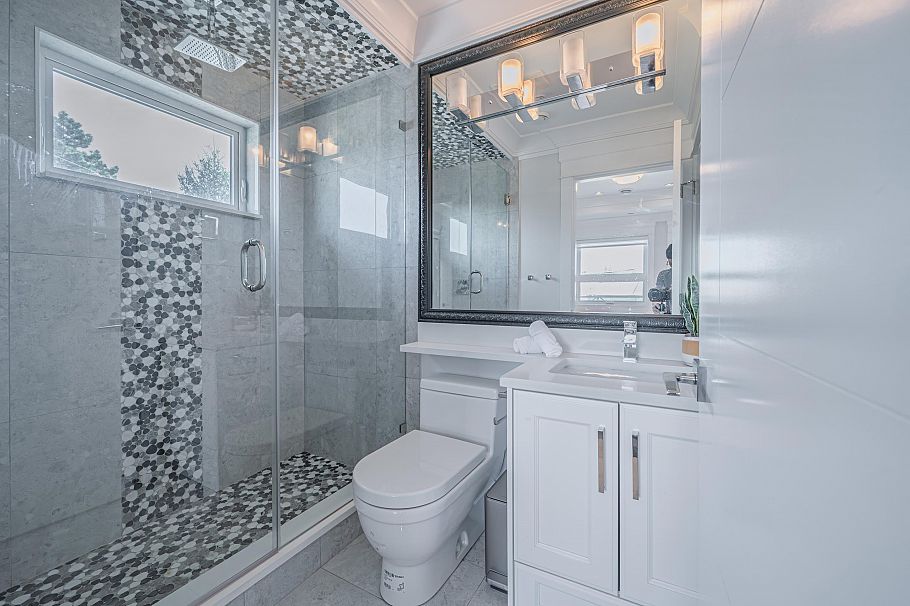 3792 Puget Drive Vancouver, BC - 20