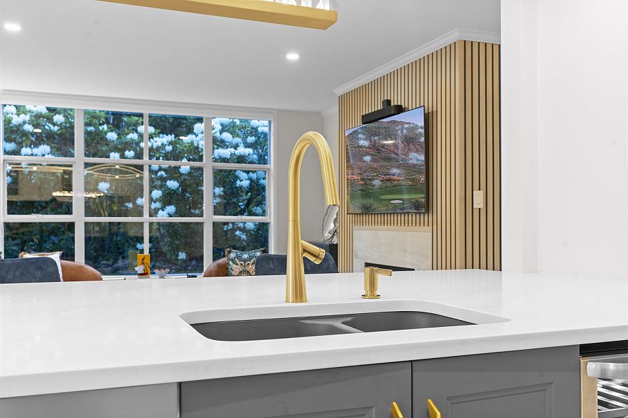 103 3399 Capilano Crescent North Vancouver, BC - 17