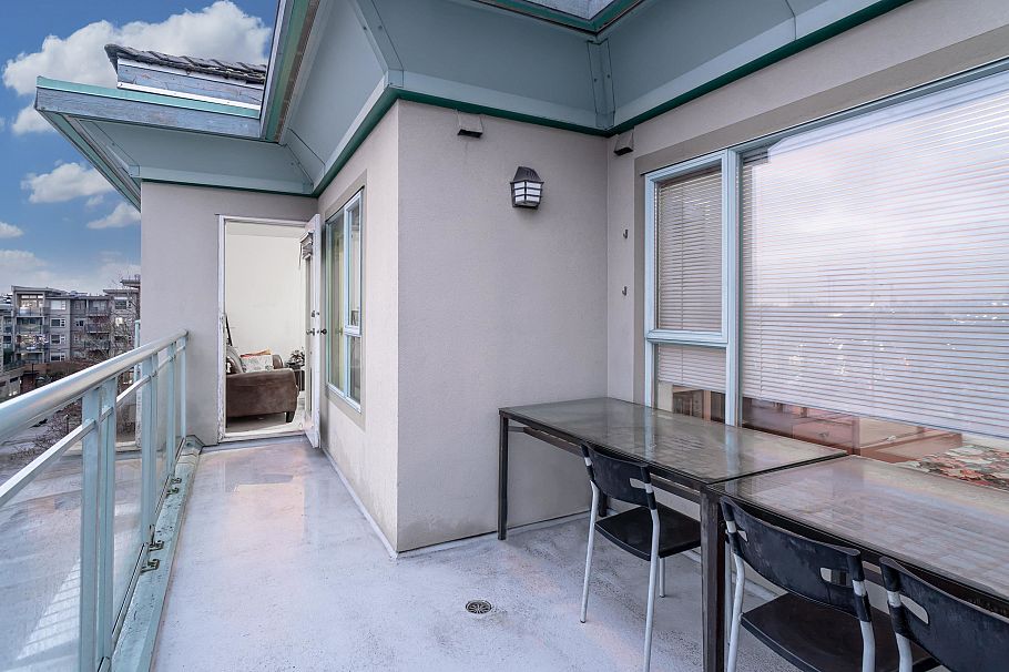 308 1085 W 17th Street North Vancouver, BC - 16