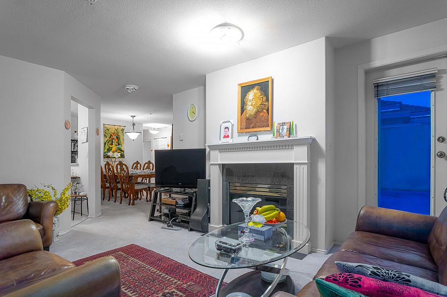 308 1085 W 17th Street North Vancouver, BC - 6