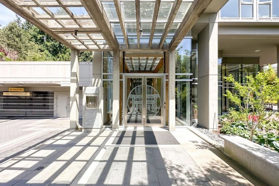 705 2688 West Mall Vancouver, BC - 3