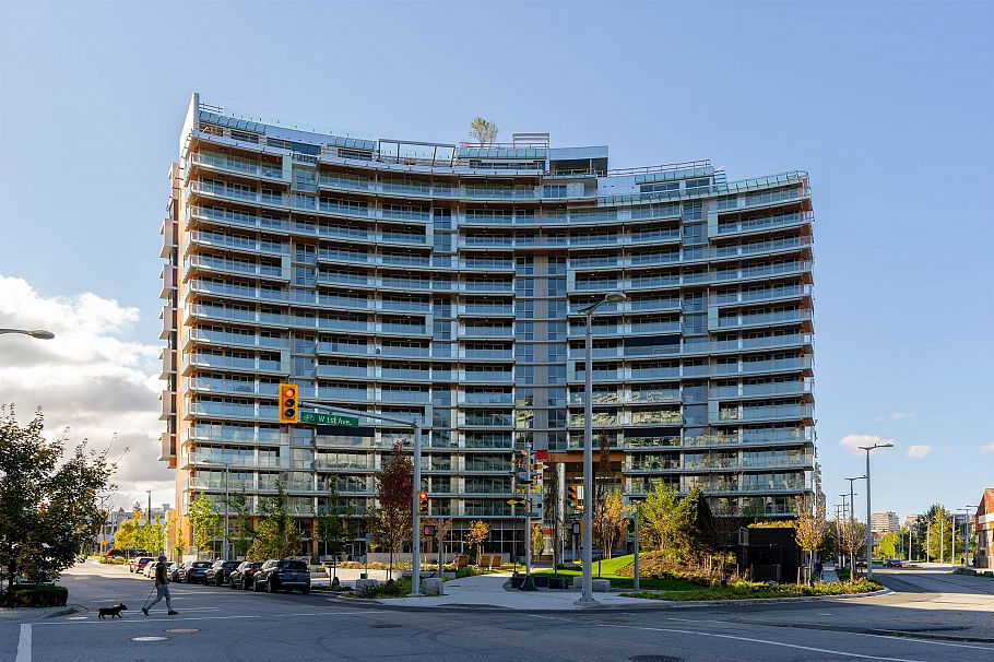 603 1768 Cook Street Vancouver, BC - 1