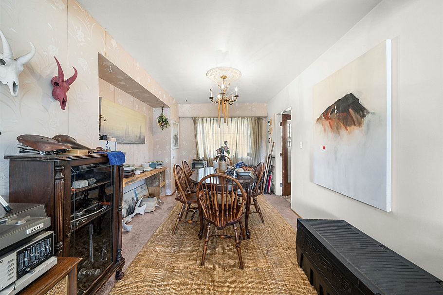 4561 Manor Street Vancouver, BC - 19