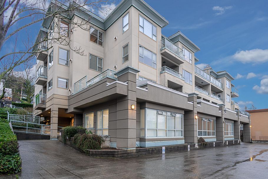 308 1085 W 17th Street North Vancouver, BC - 3