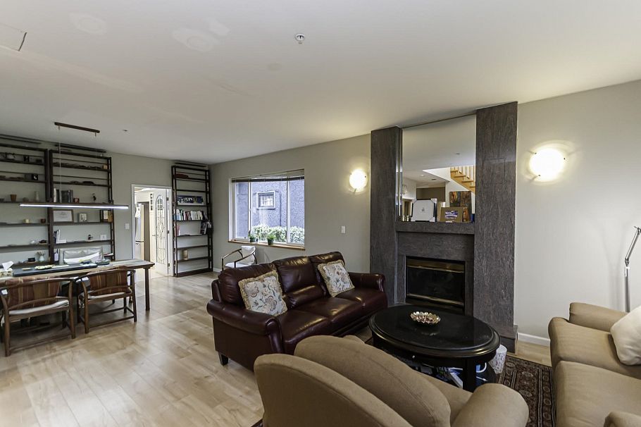 3456 W 36th Avenue Vancouver, BC - 4