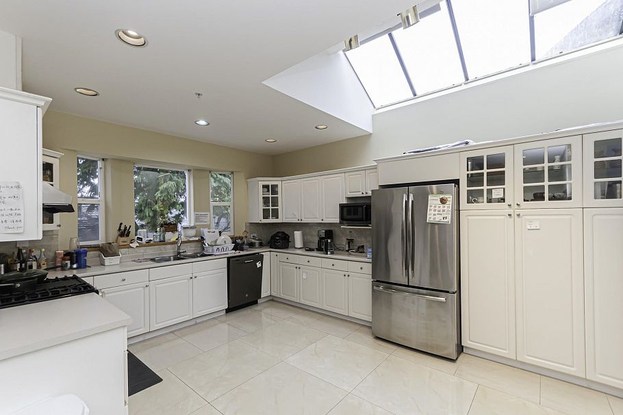 3456 W 36th Avenue Vancouver, BC - 8