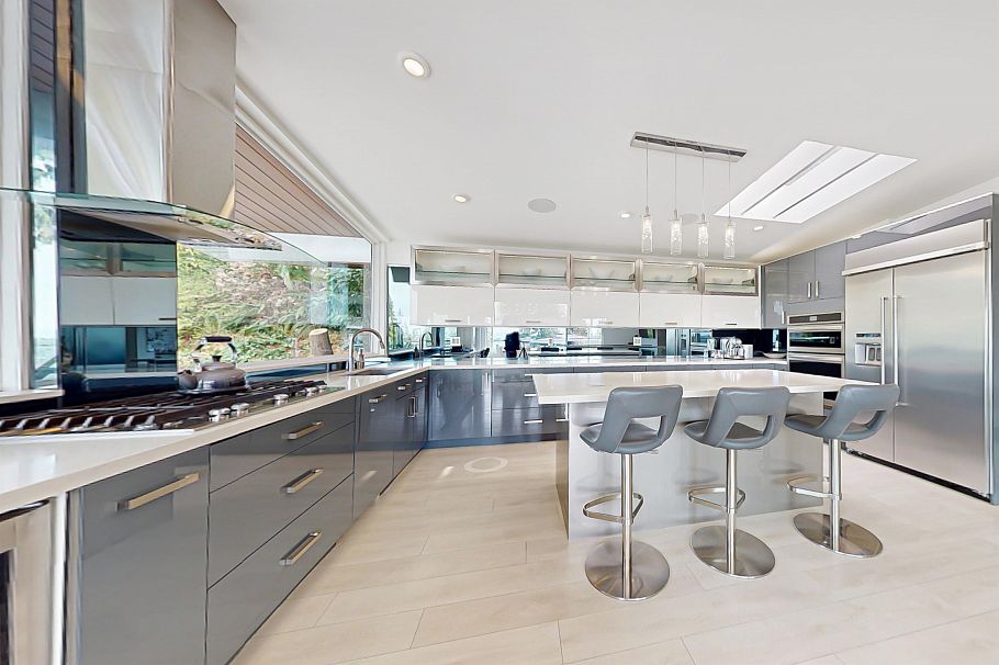 568 Palisade Drive North Vancouver, BC - 11