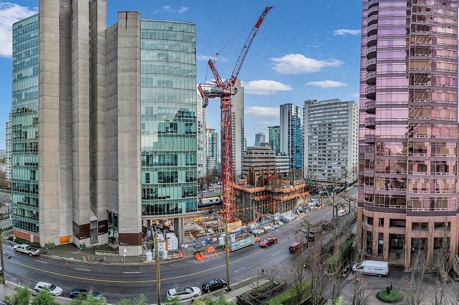 804 1568 Alberni Street Vancouver, BC - 17