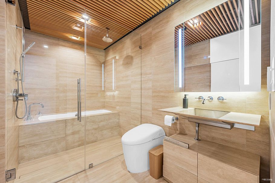 804 1568 Alberni Street Vancouver, BC - 4