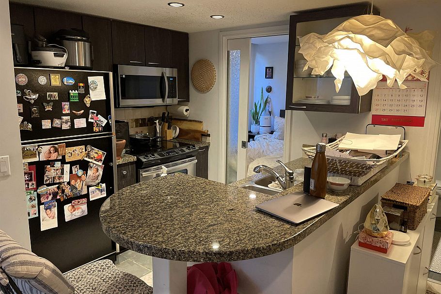 891 Helmcken Street Vancouver, BC - 8