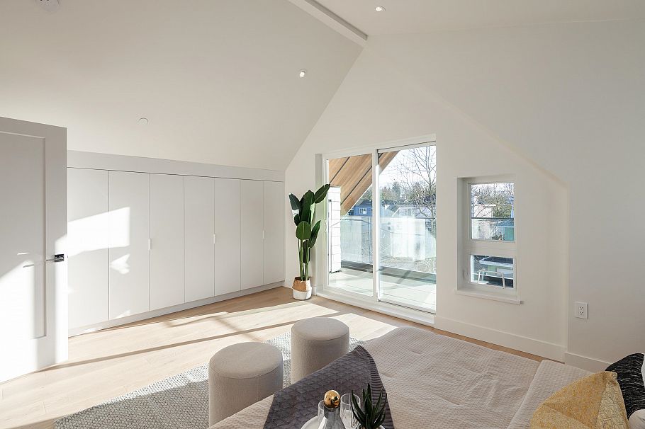 32 E 37th Avenue Vancouver, BC - 24