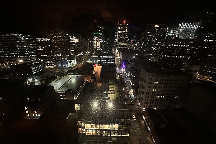 2501 438 Seymour Street Vancouver, BC - 12