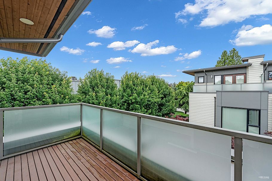 6098 Oak Street Vancouver, BC - 9