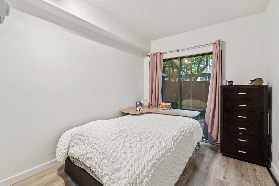 23 2133 St. Georges Avenue North Vancouver, BC - 8